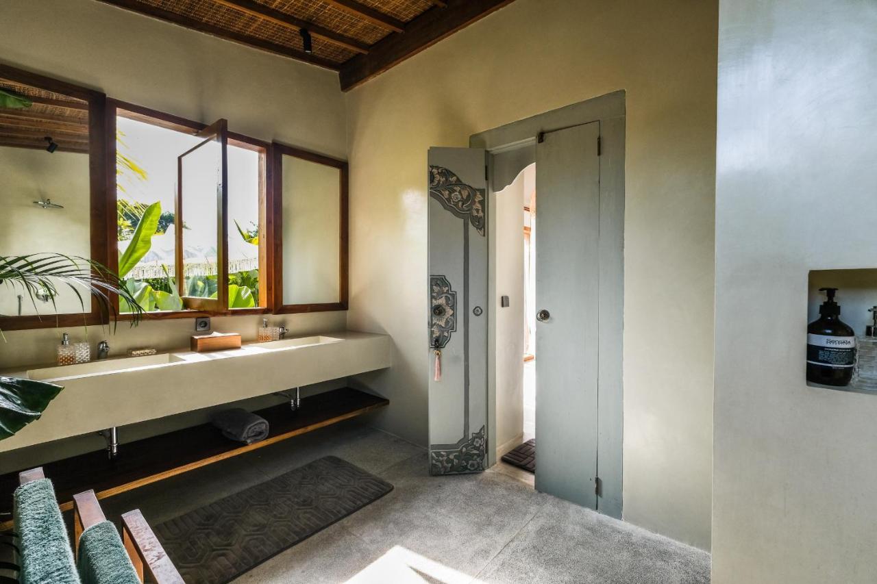 Villa Kikaa Bingin Uluwatu Extérieur photo